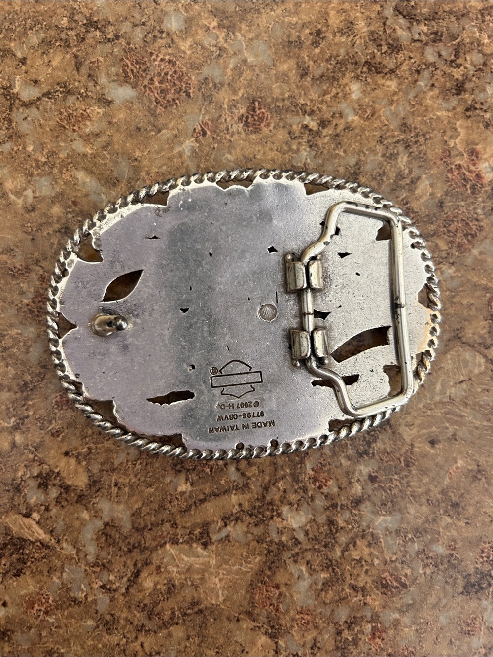 Harley-Davidson Silver-Tone Ornate Logo Belt Buckle - Picture 2 of 3